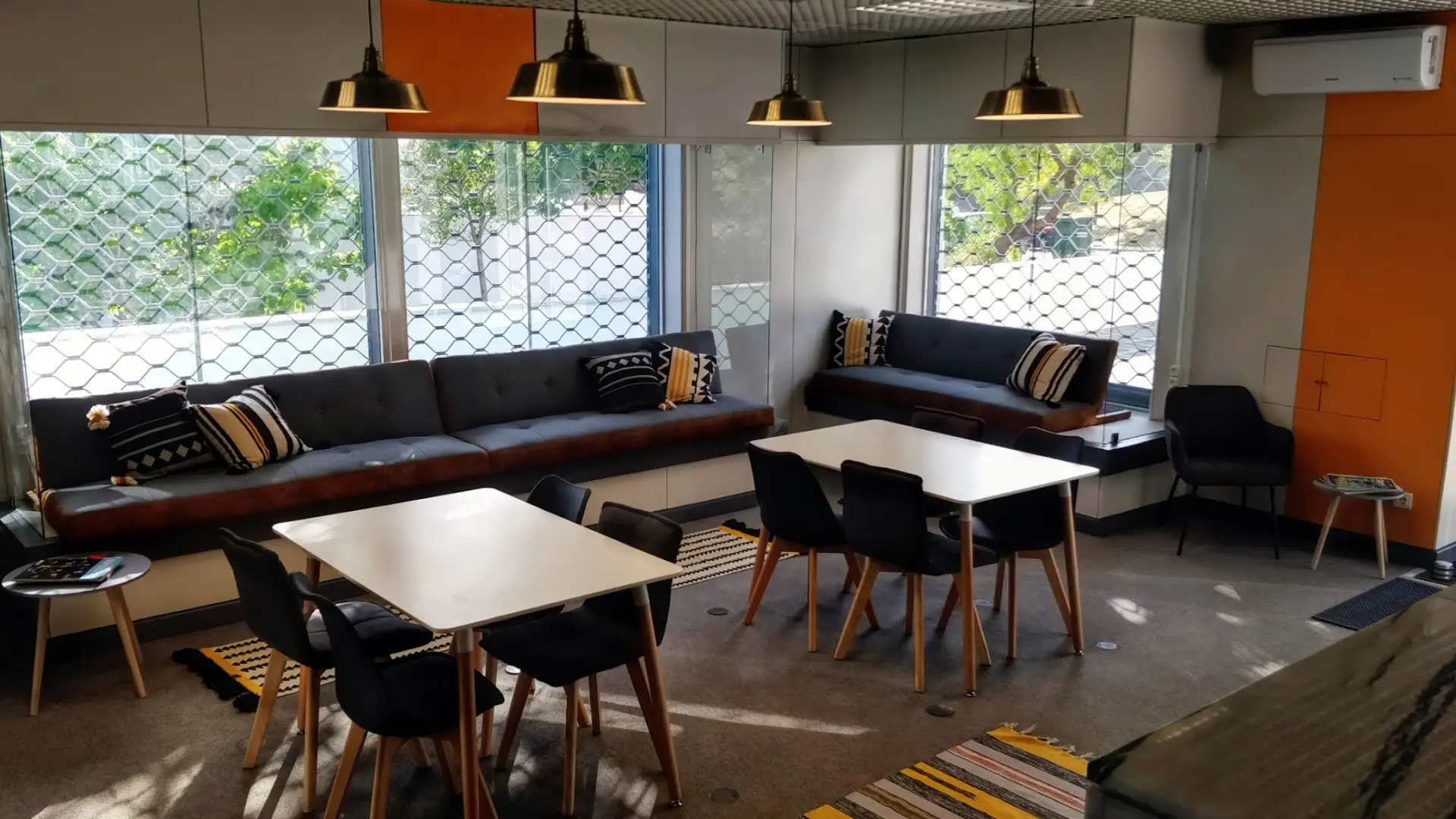 10cowork photo
