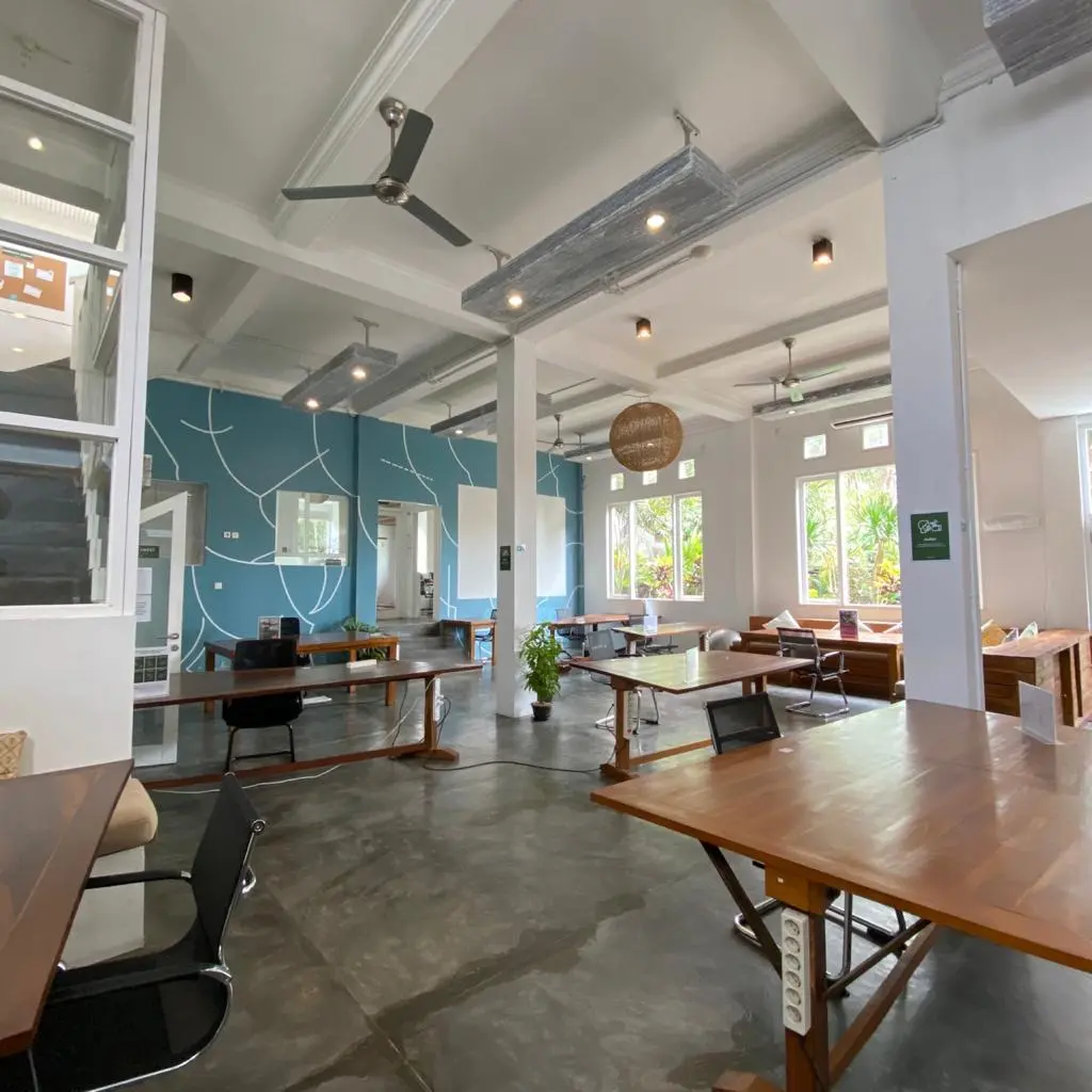 Outpost Ubud Coworking photo