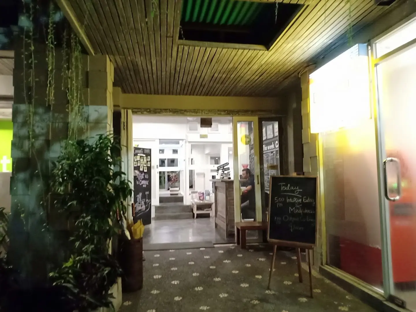 Outpost Ubud Coworking photo