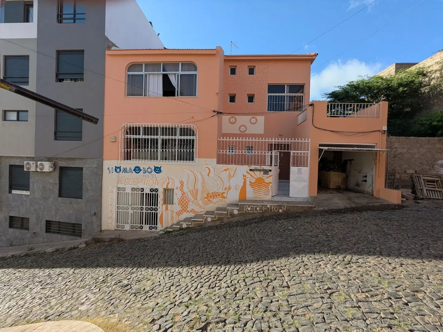 Simabo's Backpackers' Hostel photo