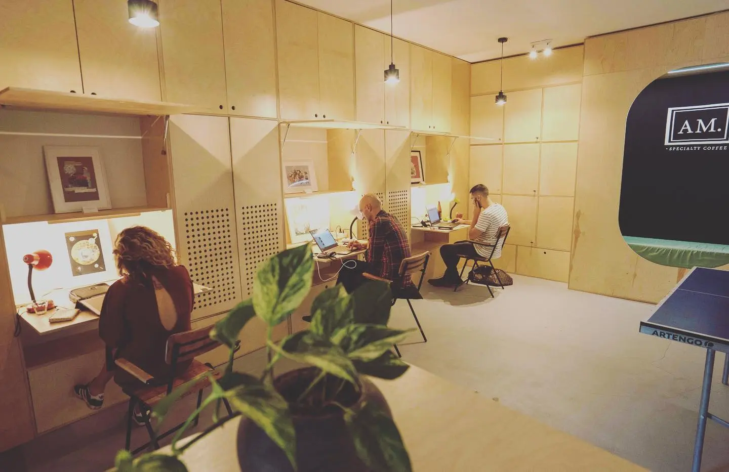 Vine 21 Bucharest photo