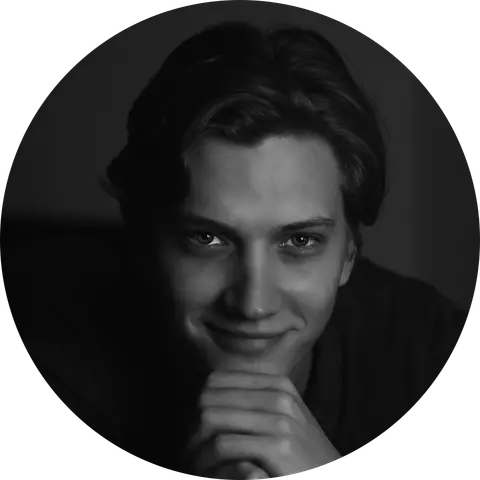 Алексей Винокуров