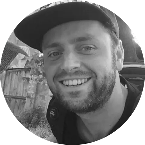 Fabien HAYES -OFFICE DOMYOS MARCQ-