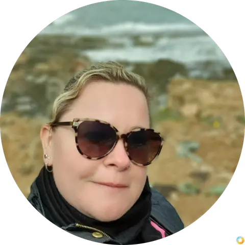 Samantha Kelly